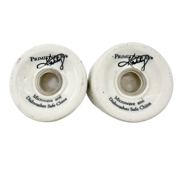 Primitives by Kathy Christmas Merry and Bright Ceramic Salt and Pepper Shakers - Picture 4 of 5